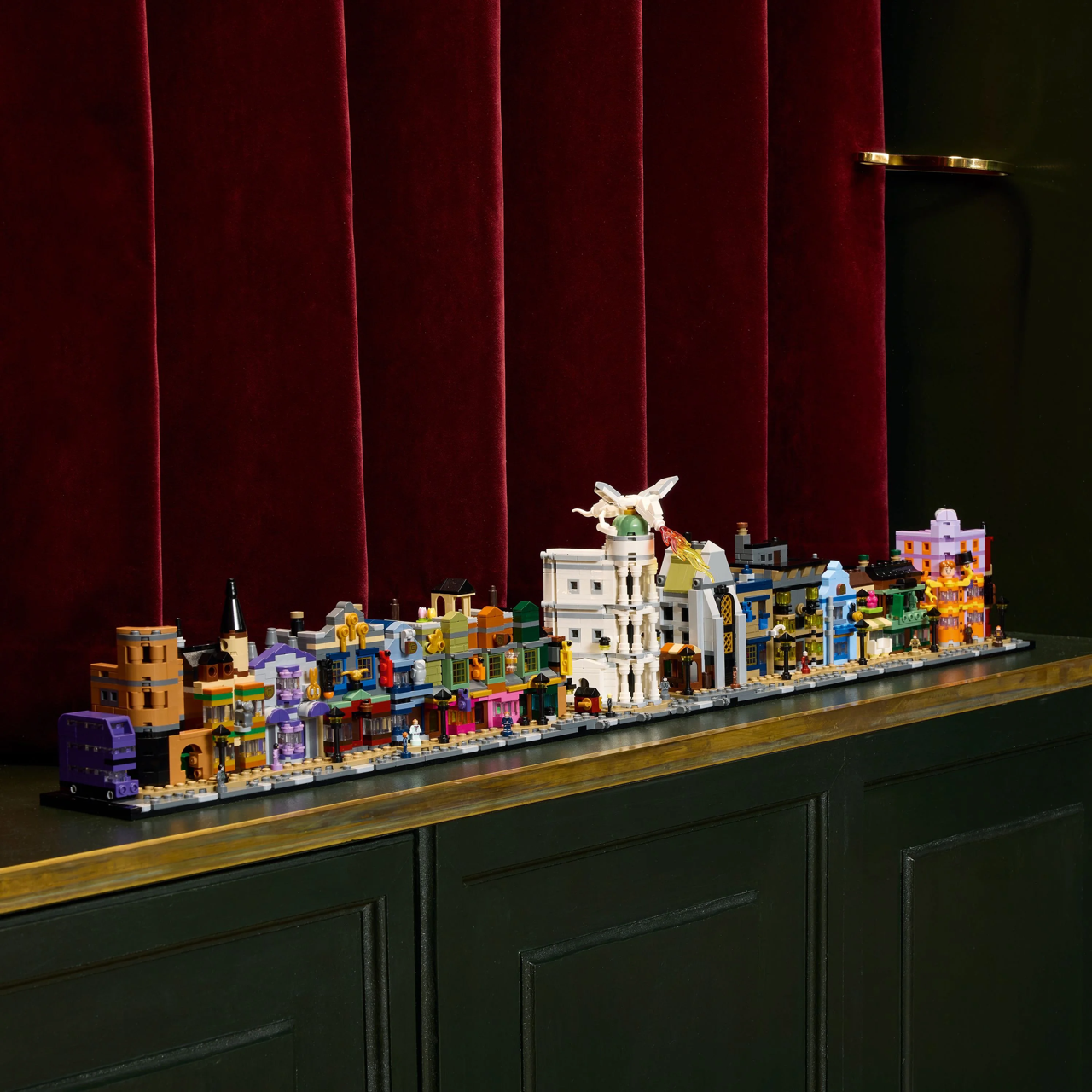 Diagon Alley Wizarding Shops LEGO