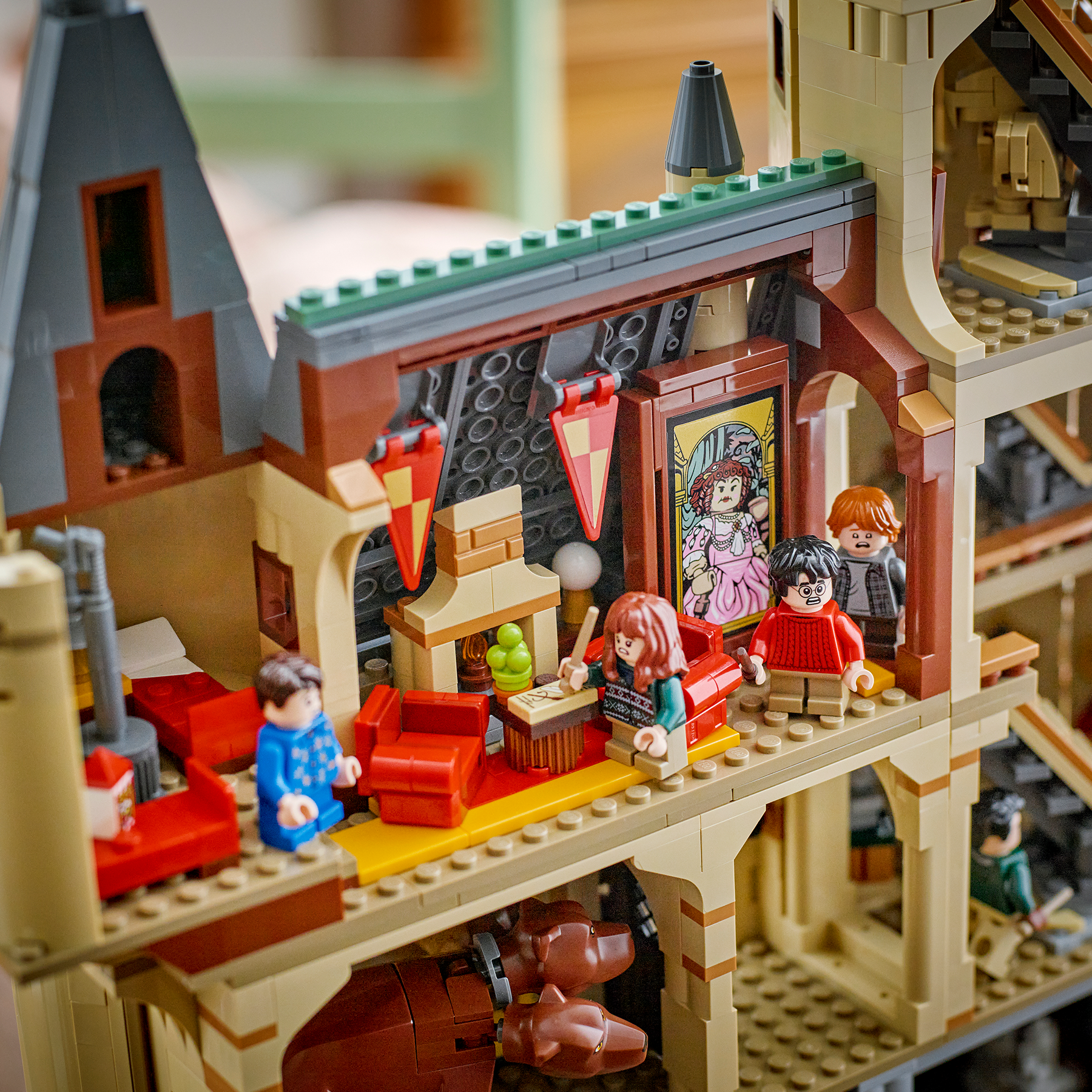 Hogwarts Castle - The Main Tower LEGO