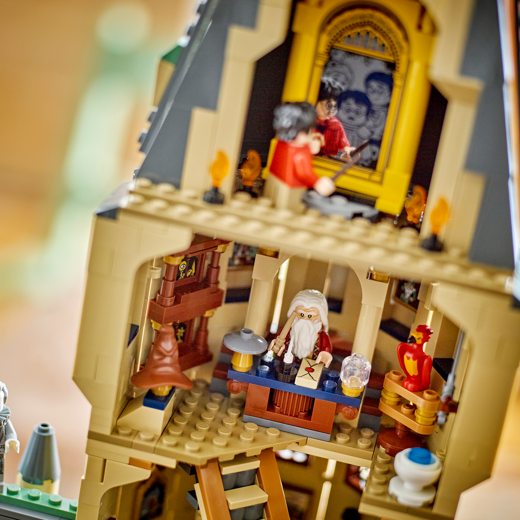 Hogwarts Castle - The Main Tower LEGO