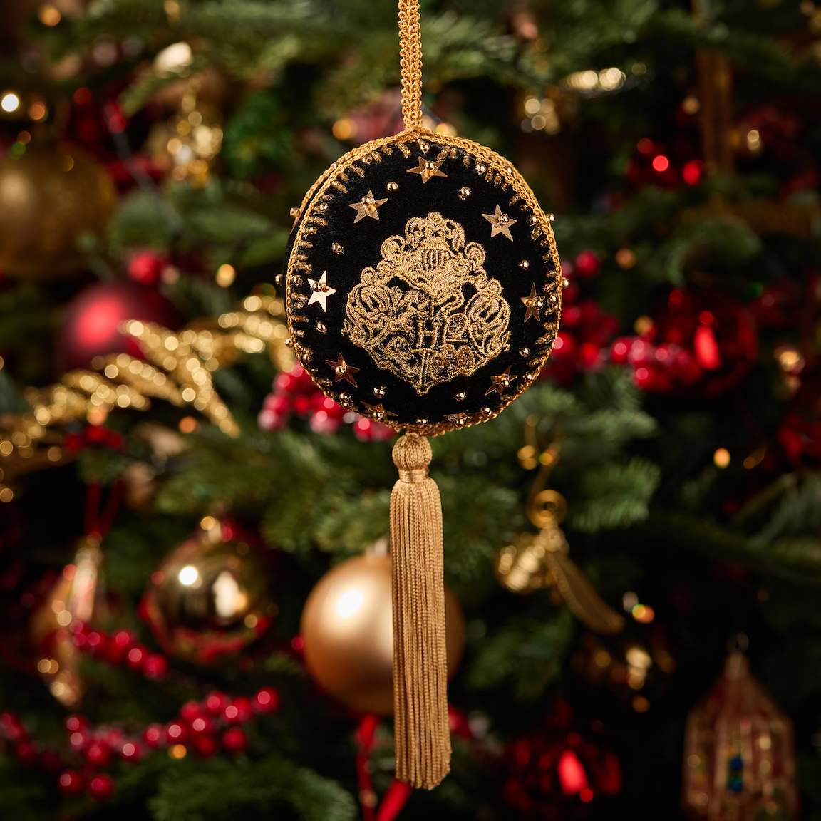 Hogwarts Christmas Velvet Decoration