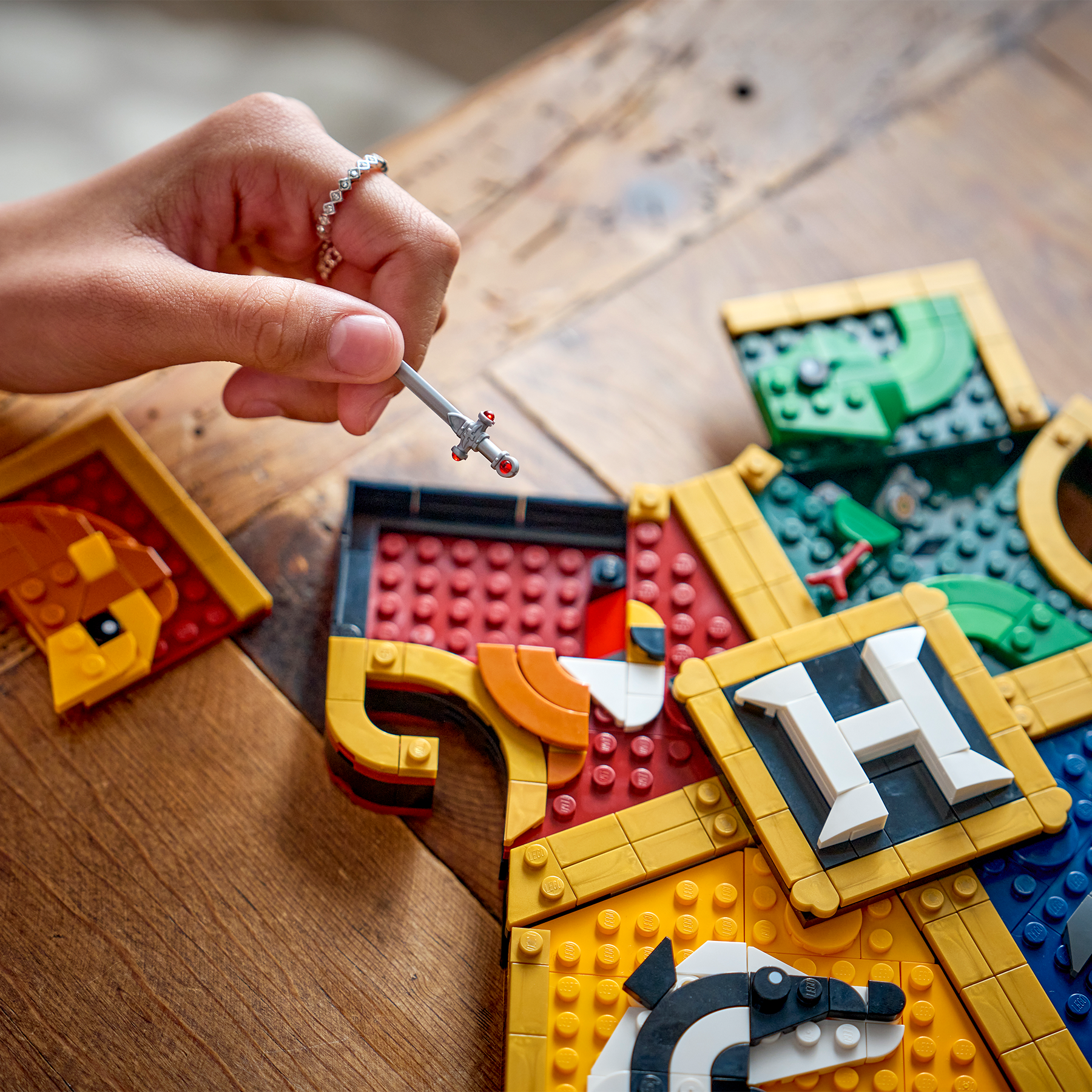 Hogwarts House Crest LEGO