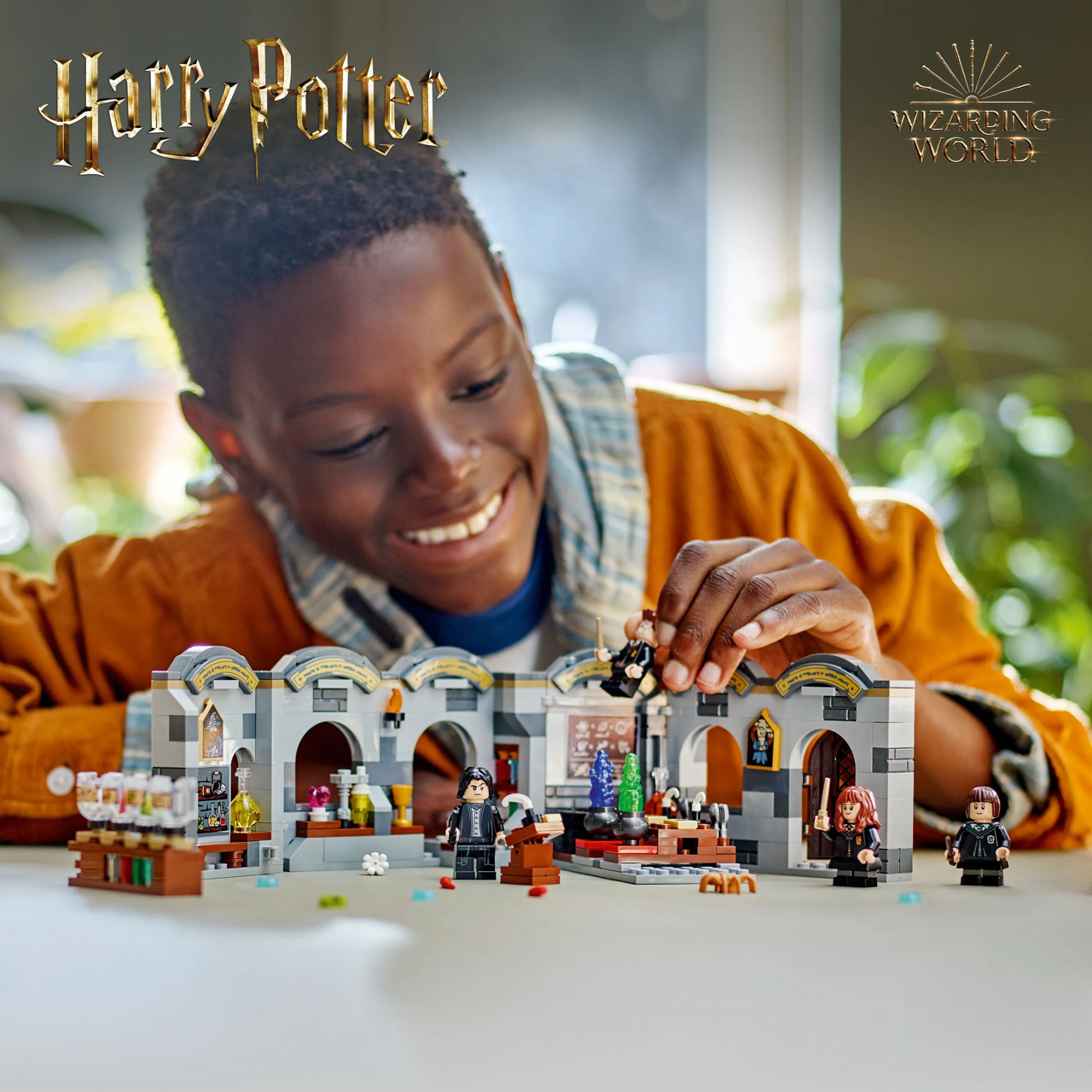 Hogwarts Castle - Potions Class LEGO