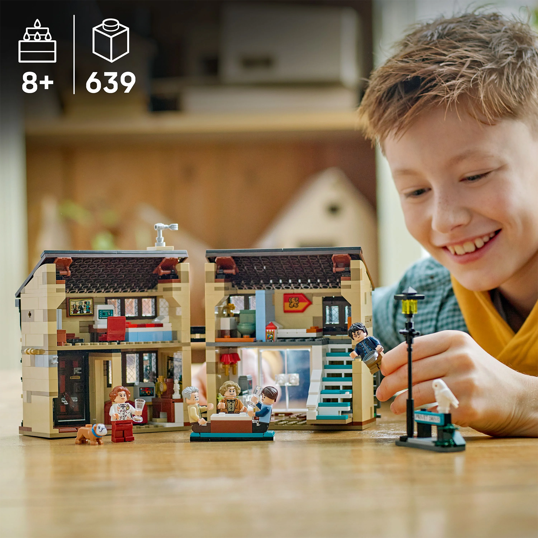 Privet Drive - Aunt Marge's Visit LEGO