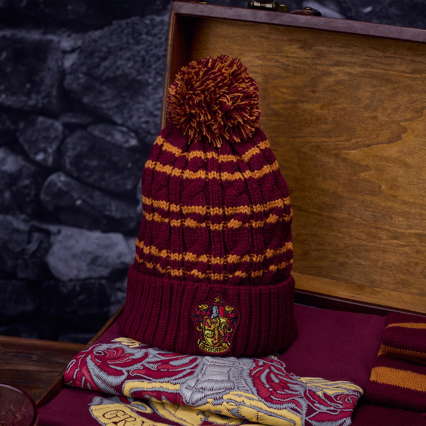 Gryffindor Gift Trunk