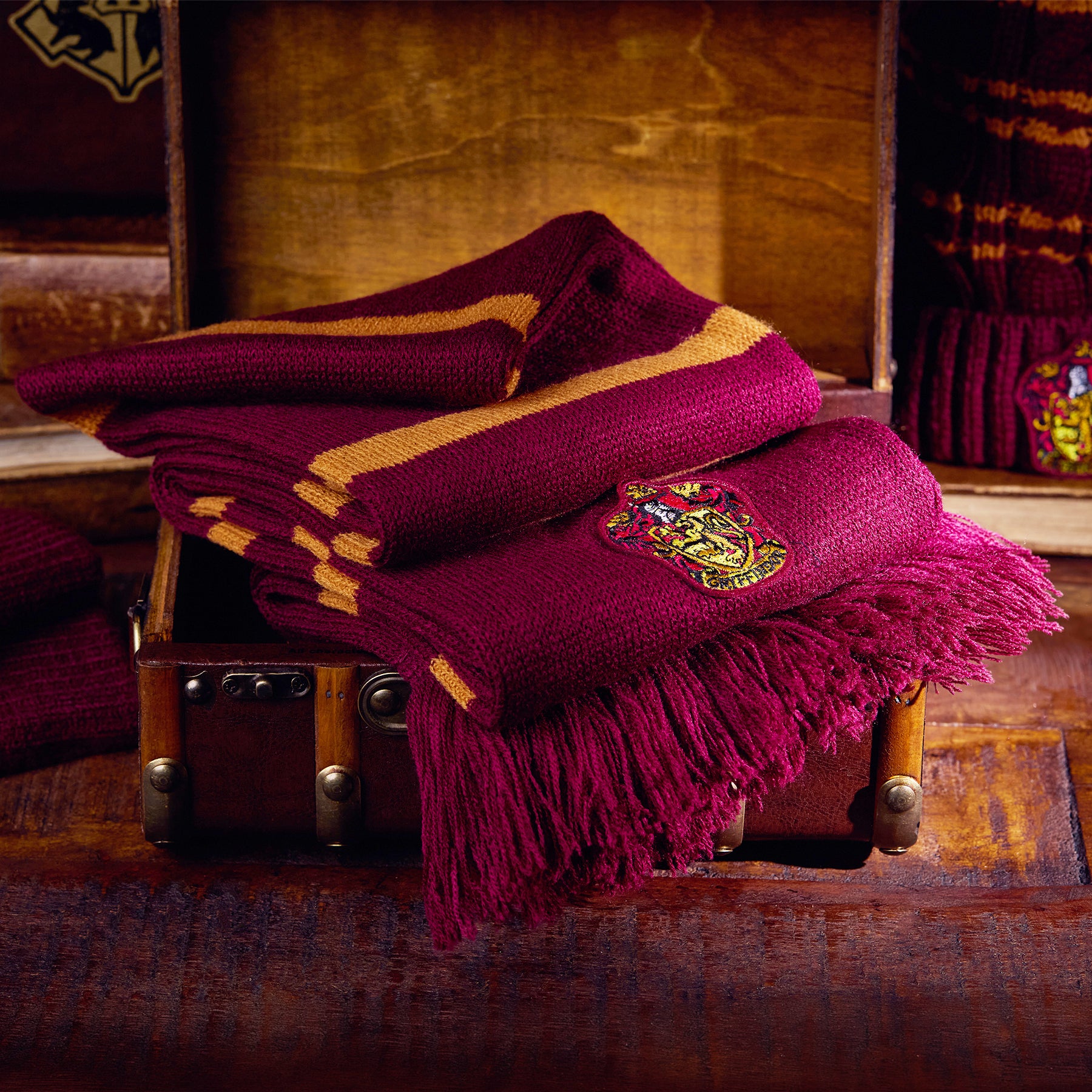 Gryffindor Knitted Crest Scarf
