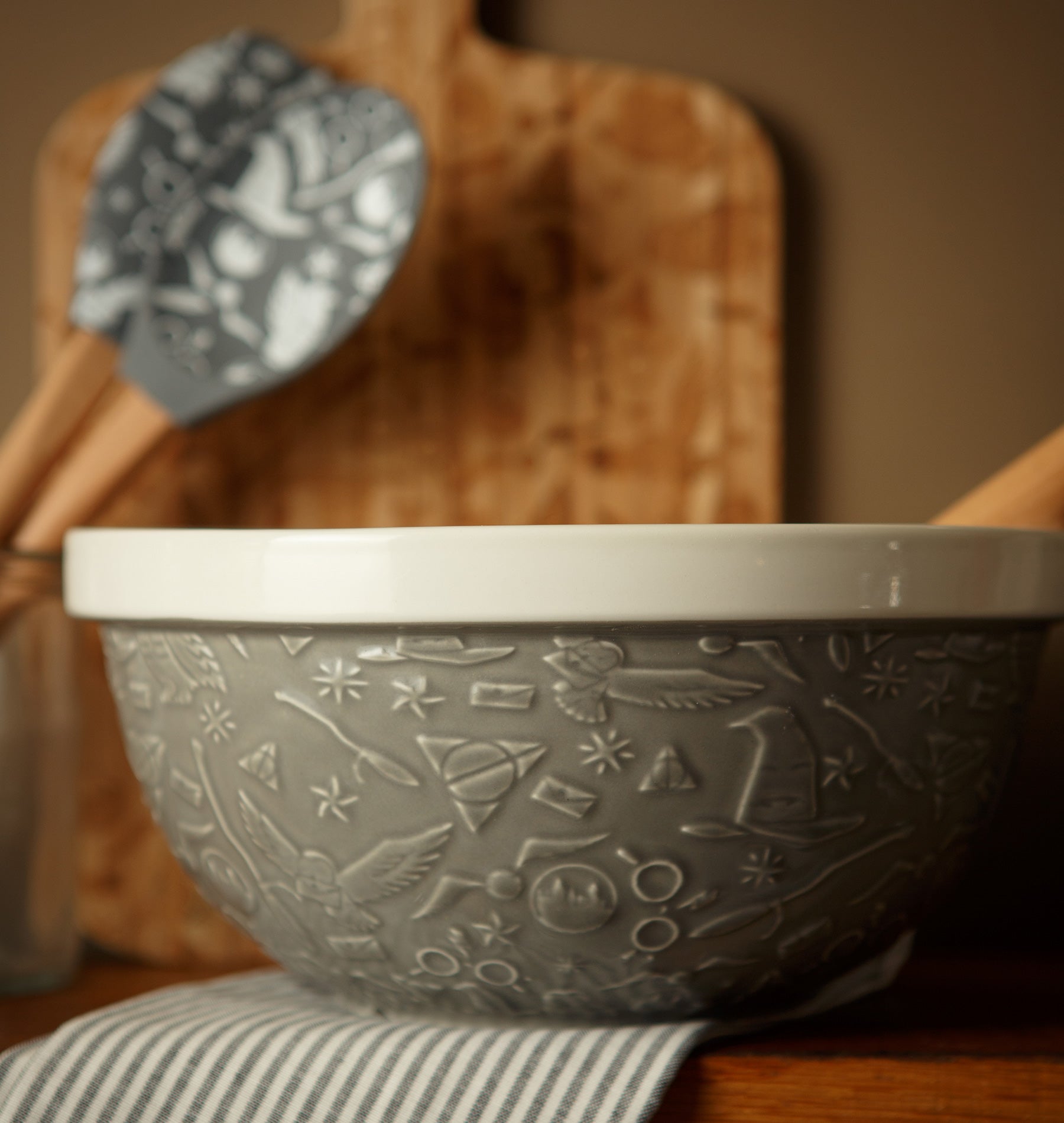 Hogwarts Mixing Bowl