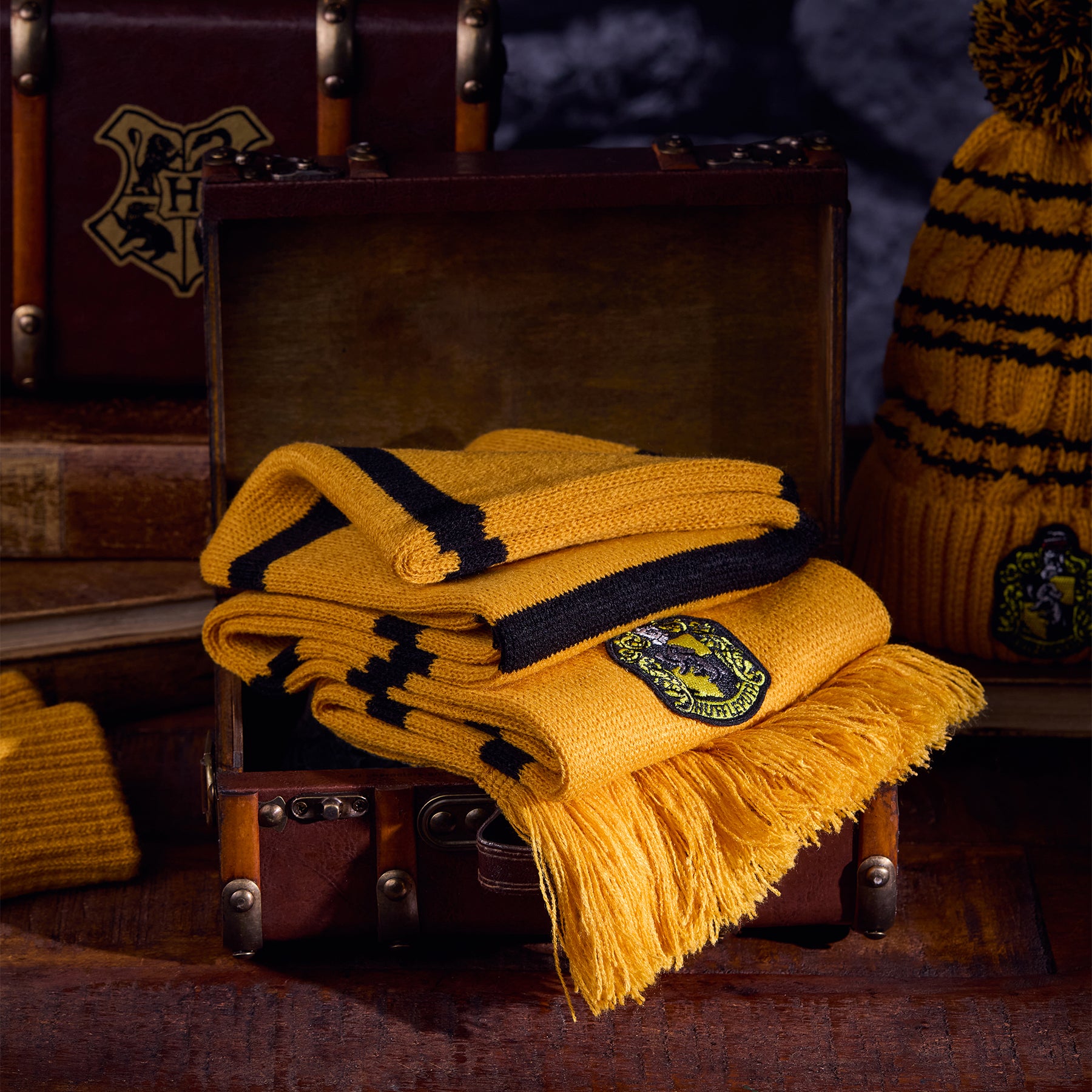 Hufflepuff Knitted Crest Scarf