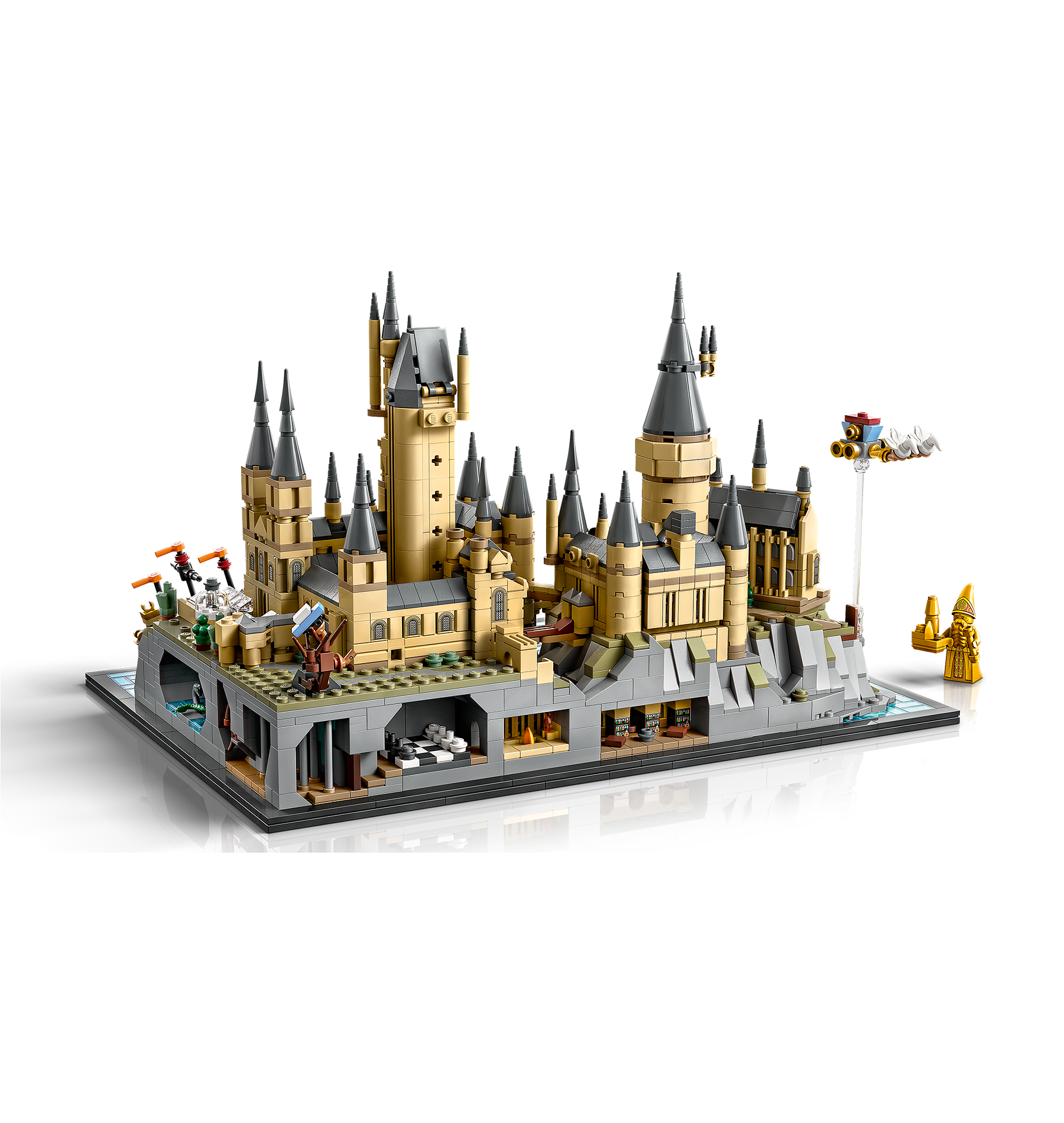 Hogwarts Castle and Grounds LEGO