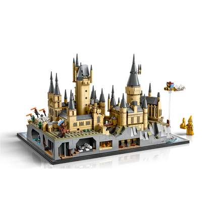 Hogwarts Castle and Grounds LEGO