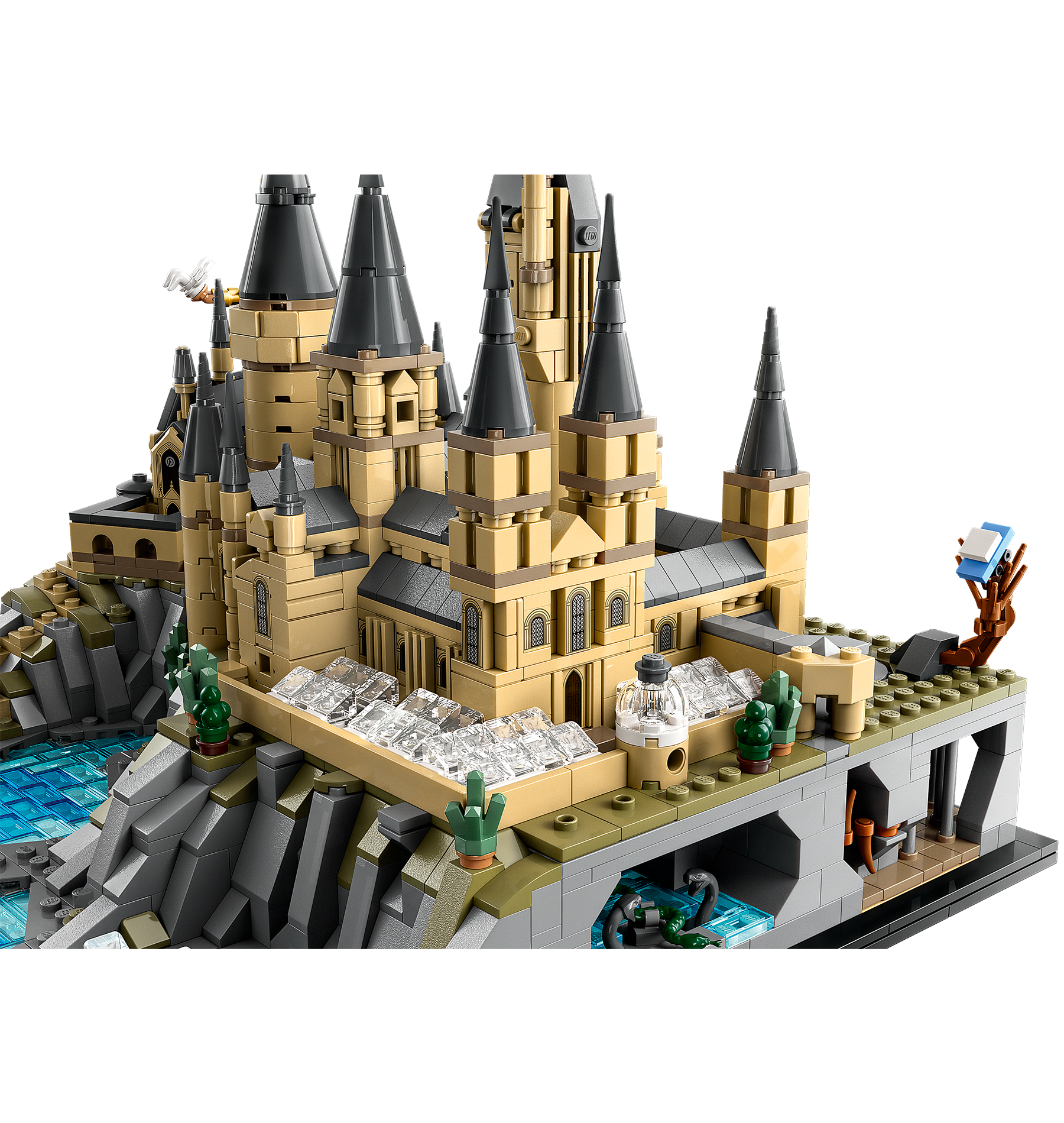 Hogwarts Castle and Grounds LEGO