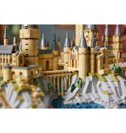 Hogwarts Castle and Grounds LEGO