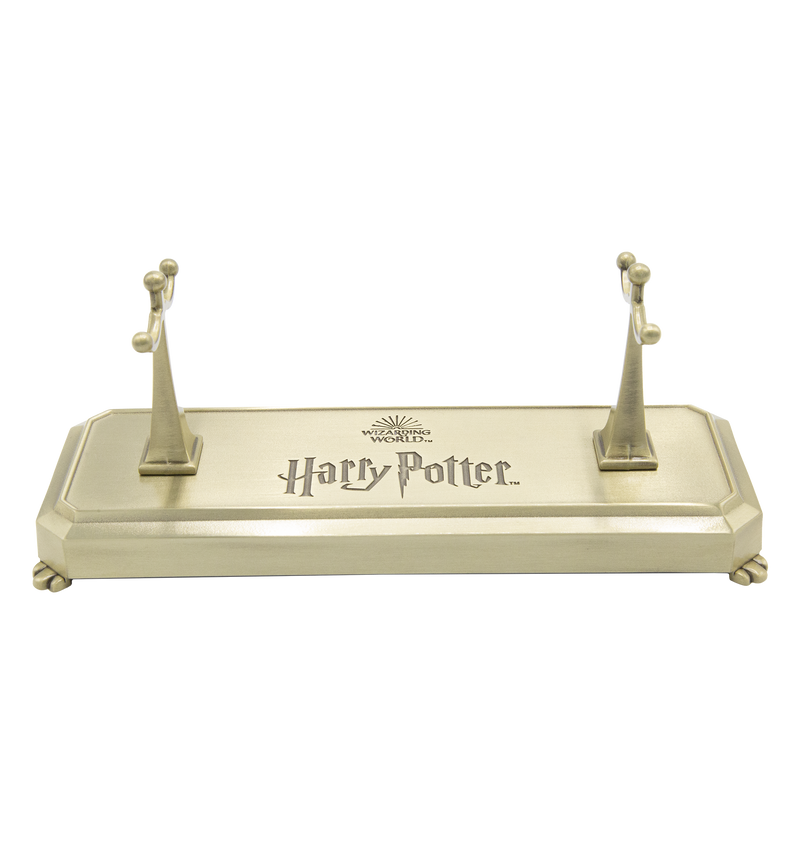 https://harrypottershop.co.uk/cdn/shop/products/Wand_Stand_HP_800x.png?v=1682332129